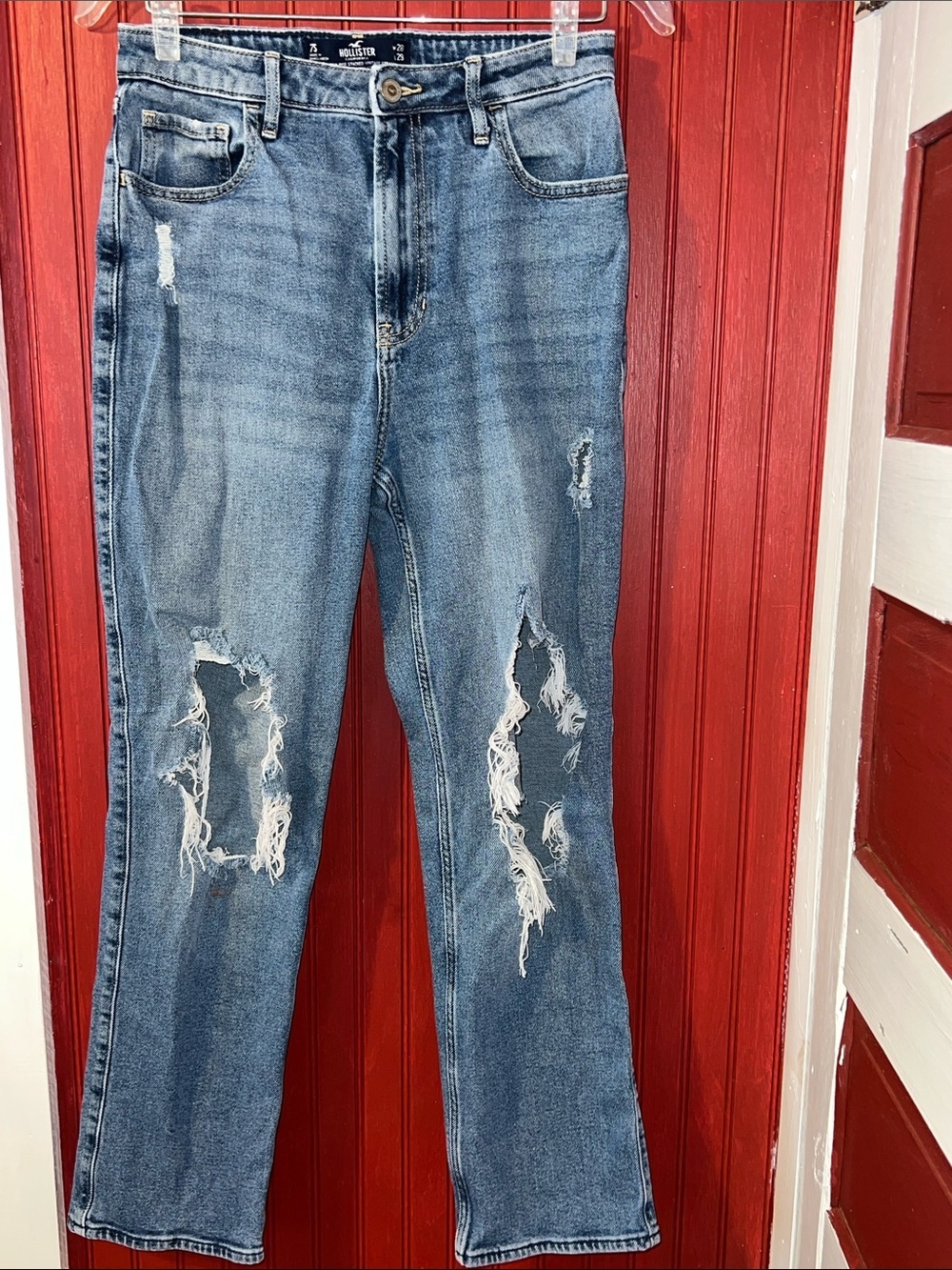 Hollister Distressed Light Blue Boyfriend Jeans 28x29